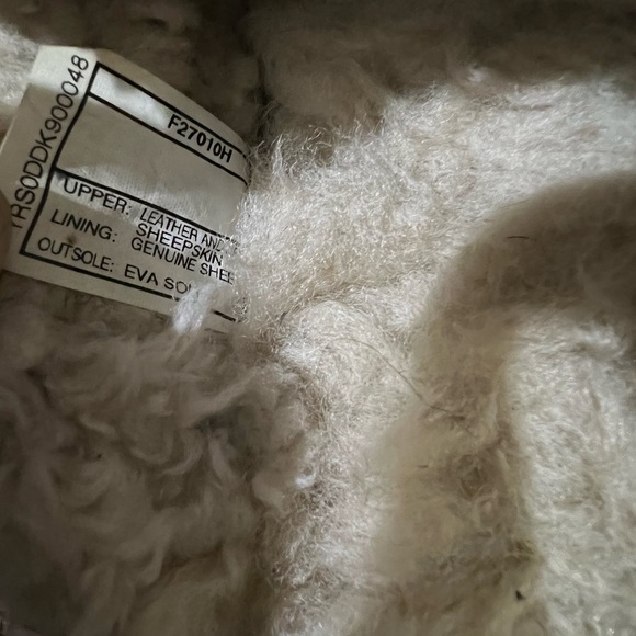 Ugg mules slipper size 11 - Picture 6 of 10